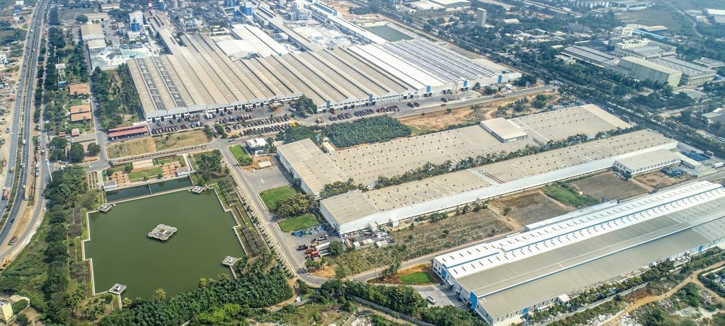 Project financing for glass plant will contribute to the development of the industrial sector by providing expected quality glass.